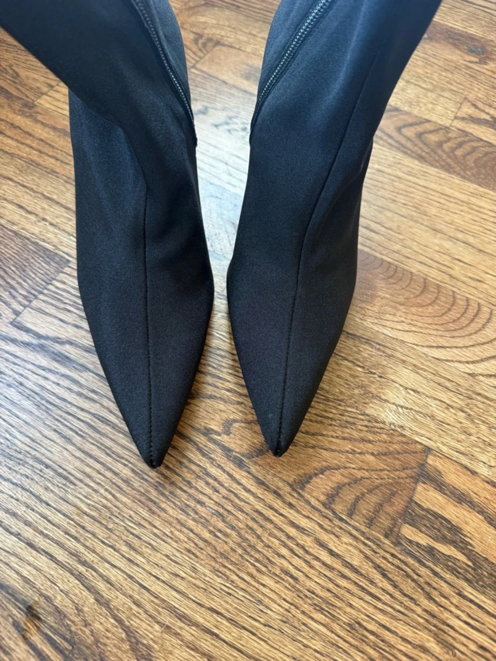 Good American sock style